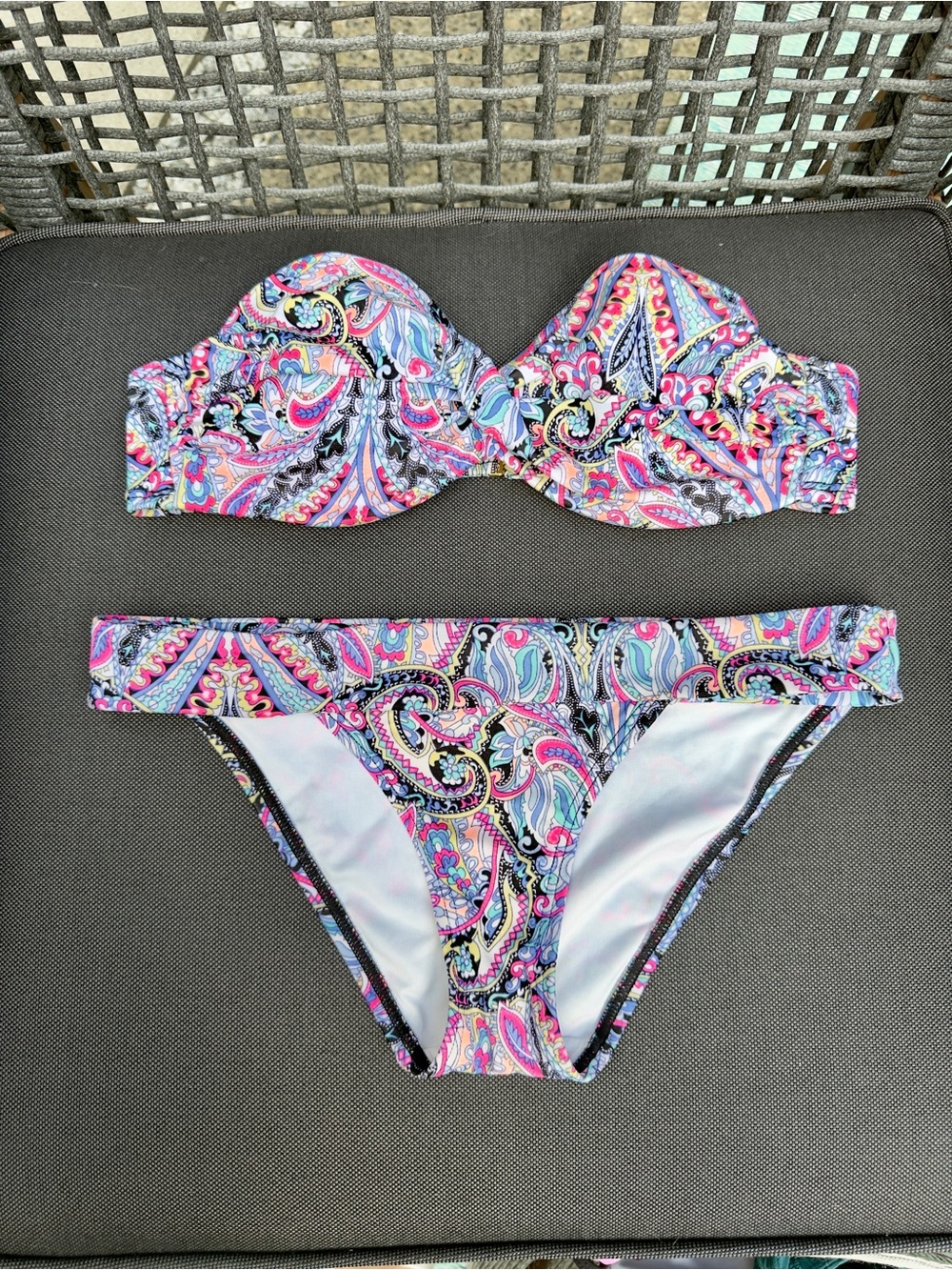 Victoria’s Swcret Paisley Mix Bandeau Bikini Set - Pink Multi